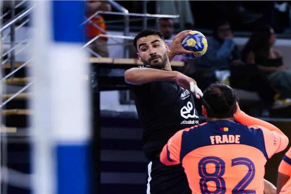 برشلونة يفوز علي الأهلي في نصف نهائي بطولة العالم لكرة اليد للأندية