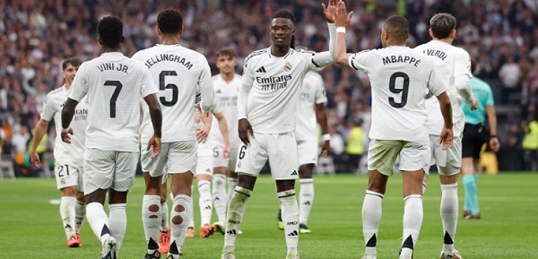 ريال مدريد يفوز 3-1 على فياريال ويتصدر الدوري الإسباني مؤقتاً